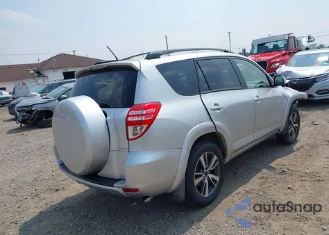 2009 Toyota Rav4 Limited V6 from USA, damaged, VIN JTMBK31V09D000438